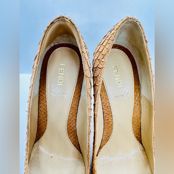 FENDI Décolleté Vitelli Pumps - Picture 4 of 6